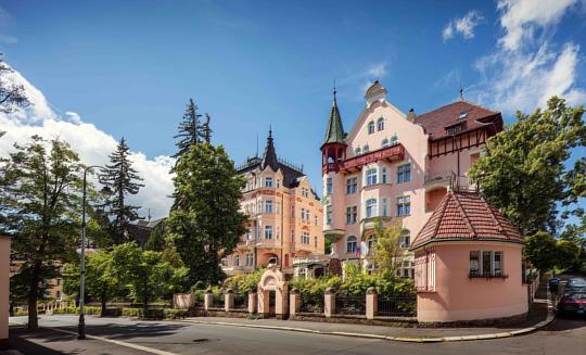 Karlovy Vary - Lázeňský hotel Villa Smetana - 2