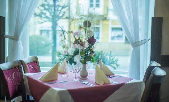 Františkovy Lázně - Lázeňský hotel Goethe - Vánočně-silvestrovský pobyt "Zimní pohádka" (13 nocí)